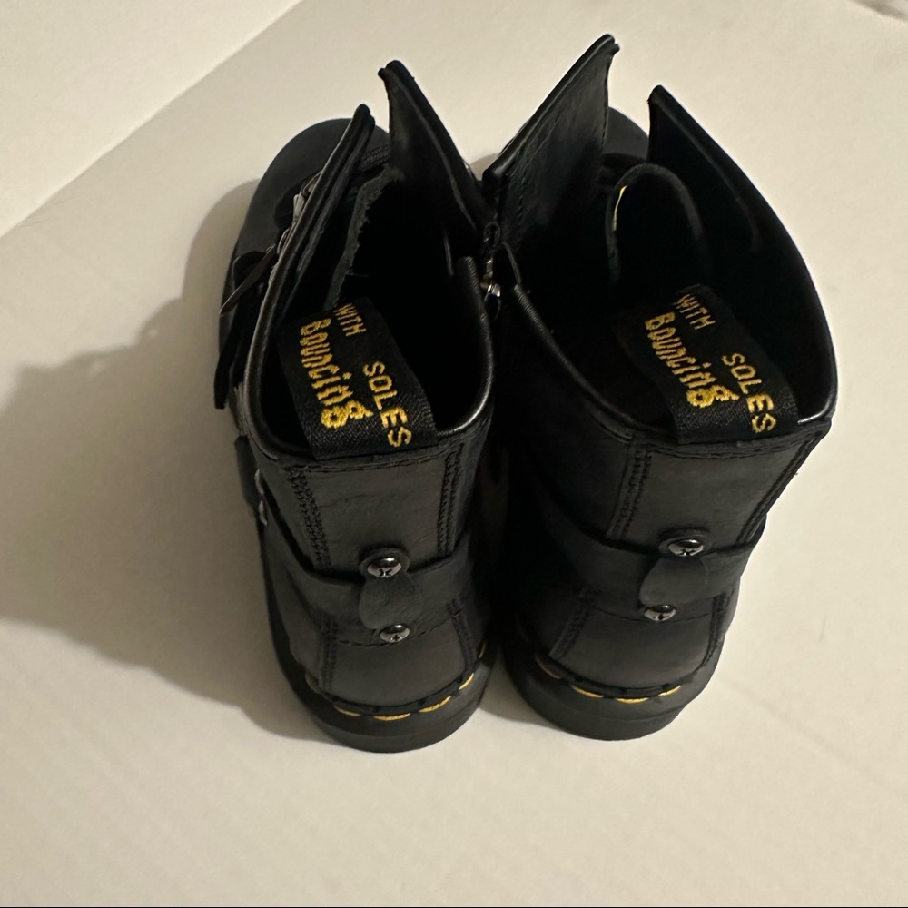 Dr Marten 1460 Hardware boot NWOT - Picture 11 of 11